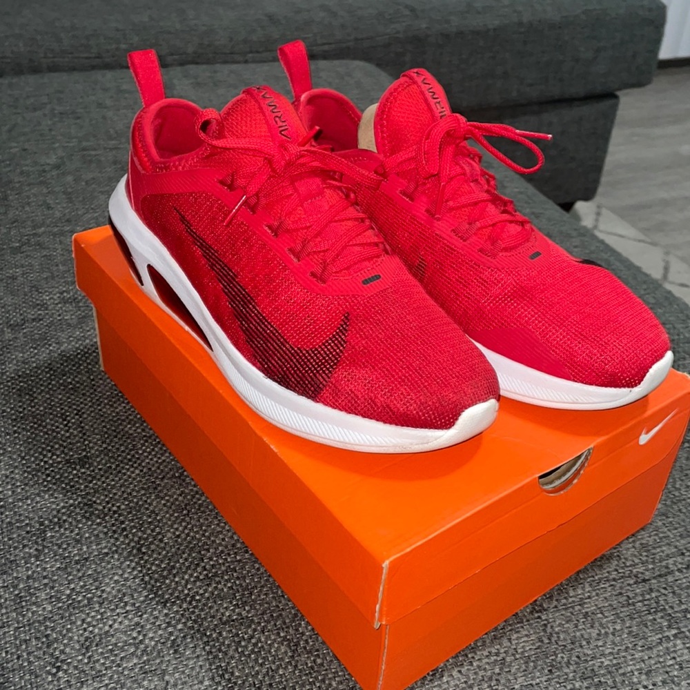 Nike Air MAX Fly Shoes - AT2506 - Red 600 Size 9